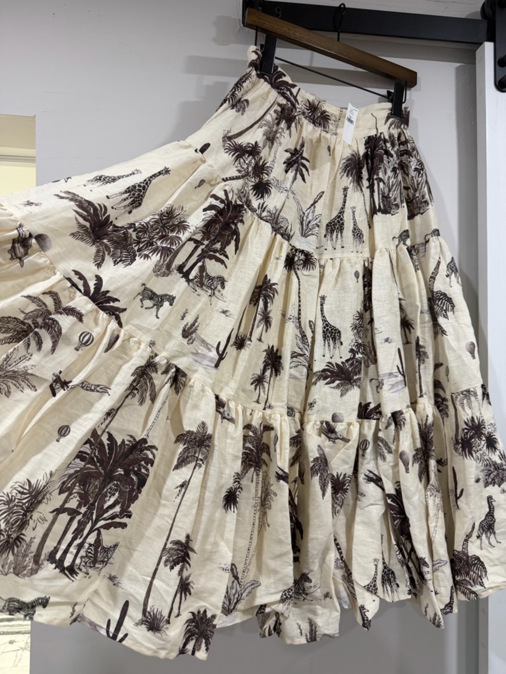 Banana Republic Cream Maxi Skirt with Brown Palm Print - Picture 5 of 7